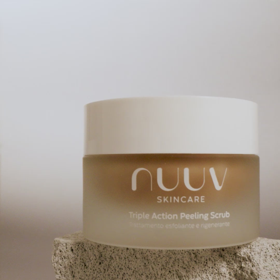 Carica video: Triple Action Peeling Scrub